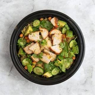 🥗 Power Bowl/Salad + Fruit Tea